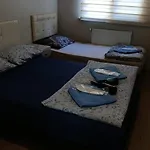 Simge Istanbulská provincie