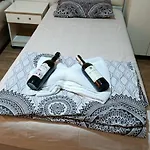 Simge Istanbulská provincie