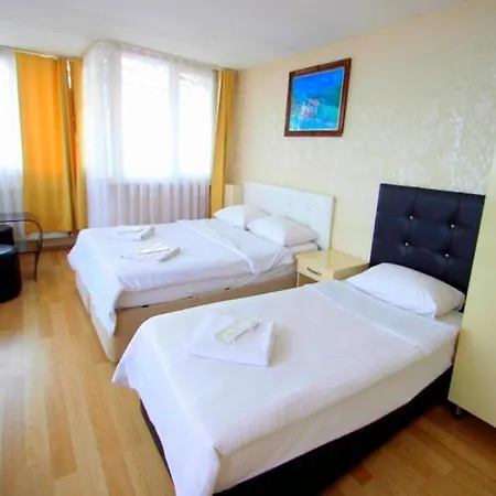 Sımge Hürrem Sultan * Estambul