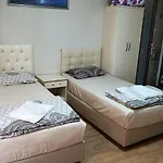 Simge Istanbulská provincie